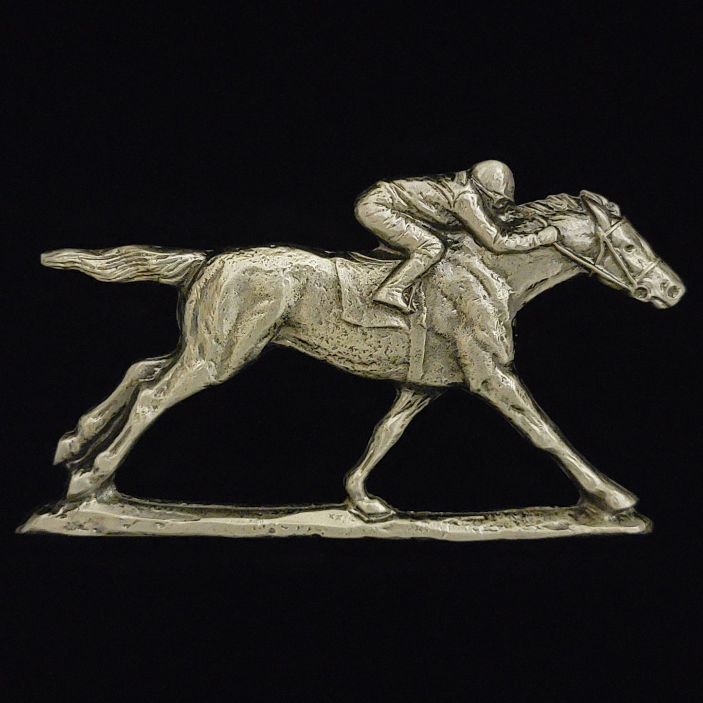 
                  
                    Thoroughbred Race Horse -  Free Shipping
                  
                