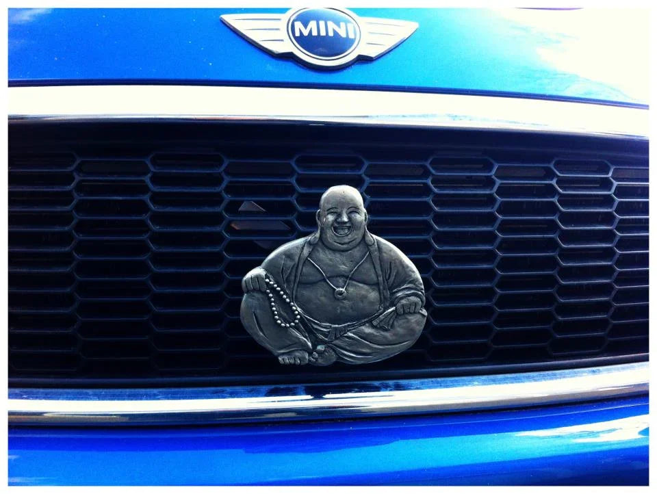 Buddha Grillie on a blue MINI
